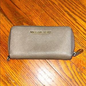 Used Michael Kors Wallet